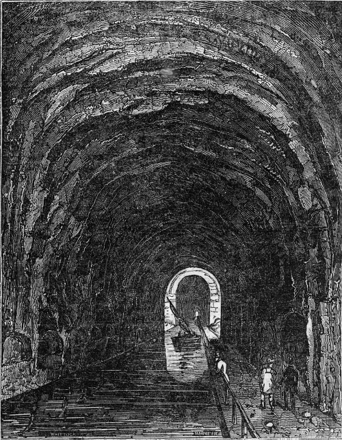 Thames and Medway canal tunnel